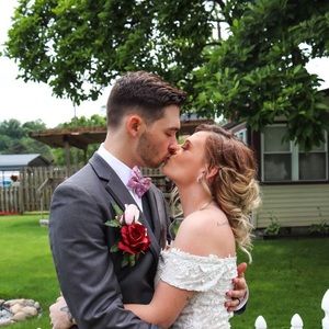 Meet your Posher, Jason